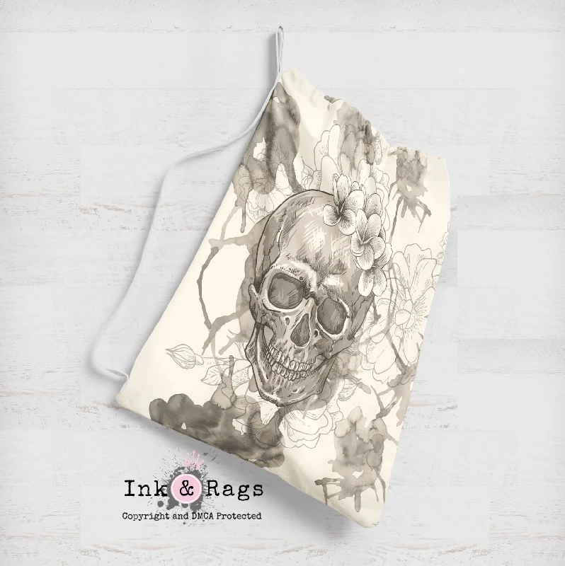 Inspired Bags For Luxury Fashion Lovers Beige on Cream Watercolor Skull Sacks