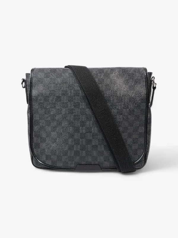 Trendy Bags For Teenage Girls Louis Vuitton Daniel  Damier Graphite Coated Canvas MM