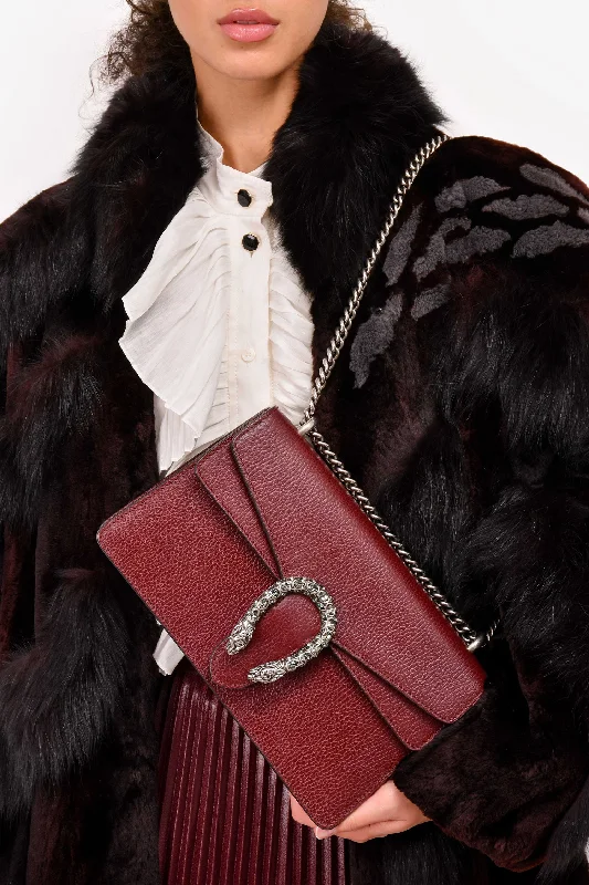 Elegant Style Gucci Burgundy Leather Small Dionysus Shoulder Bag