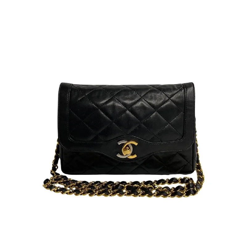 Bags For Playful And Chic Styles Chanel Lambskin Leather Mini Shoulder Bag 20057