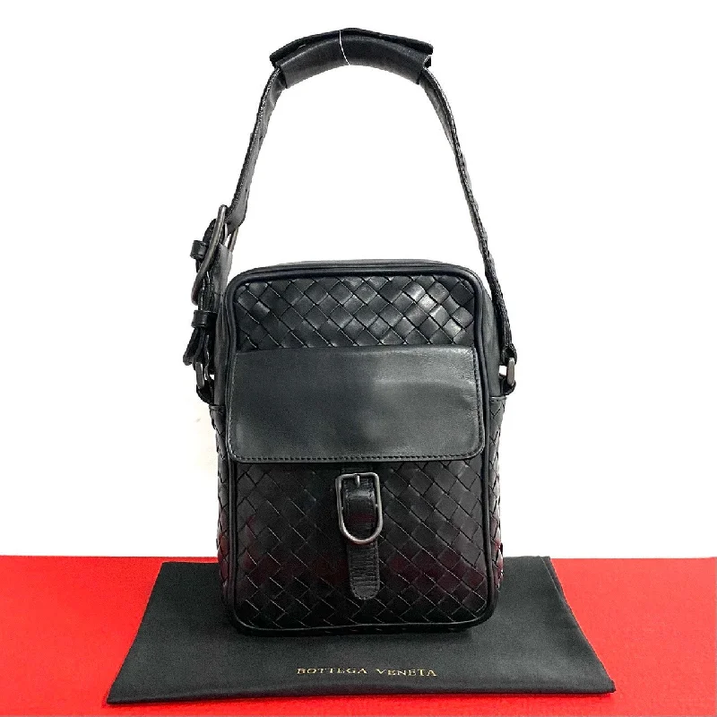 Everyday Bags For Work, School, Or Errands Bottega Veneta Leather Intrecciato Shoulder Bag