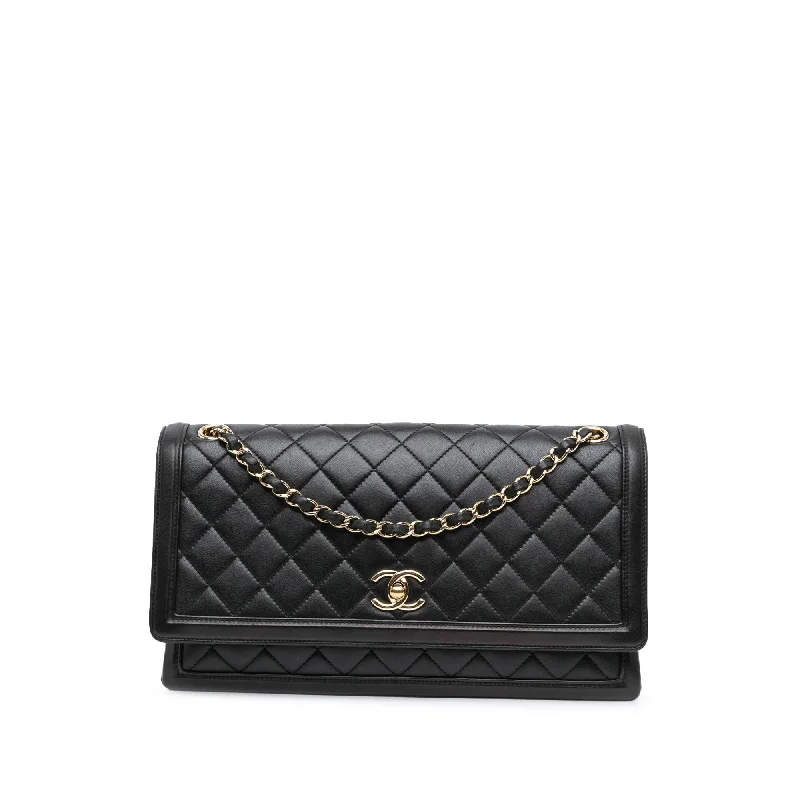 Casual Yet Chic Sales Black Chanel Jumbo Quilted Lambskin 3 Compartment Flap Shoulder Bag
