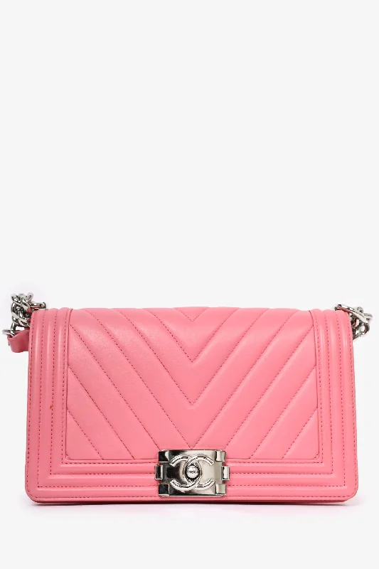 Premium Style Pre-Loved Chanel™ 2016/17 Pink Leather Chevron Patterned Medium Boy Crossbody