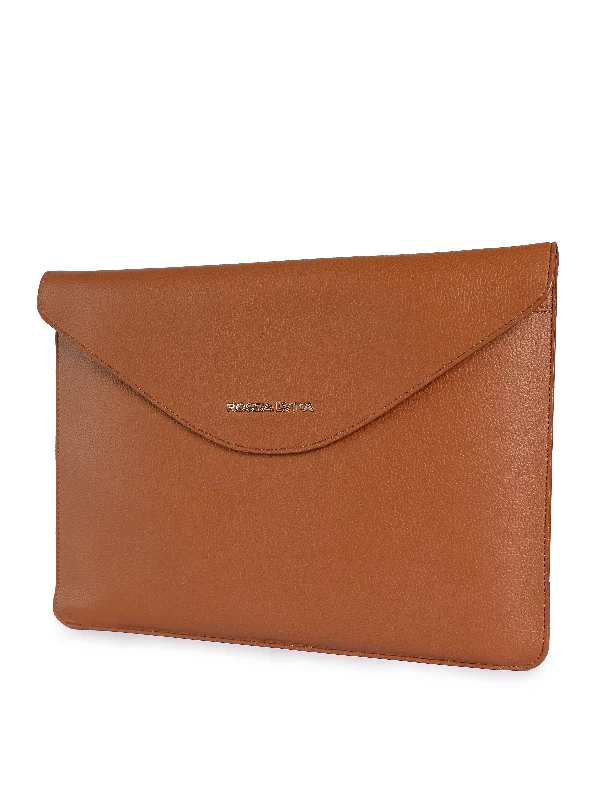 Sophisticated Style Offers Leather Laptop Sleeve : Tawny Brown