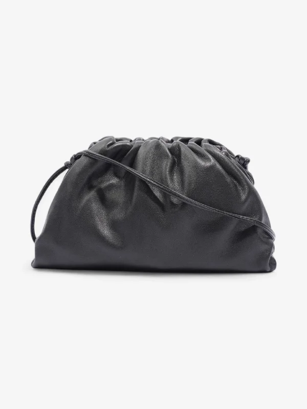 Chic Style, Always In Vogue Bottega Veneta Clutch Pouch Black Nappa Leather Mini