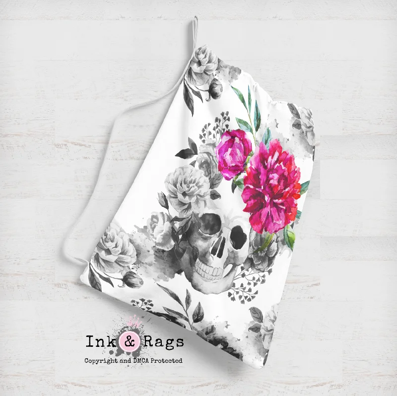 Edgy Fashion Deals Pink Flower Watercolor Skull Sacks