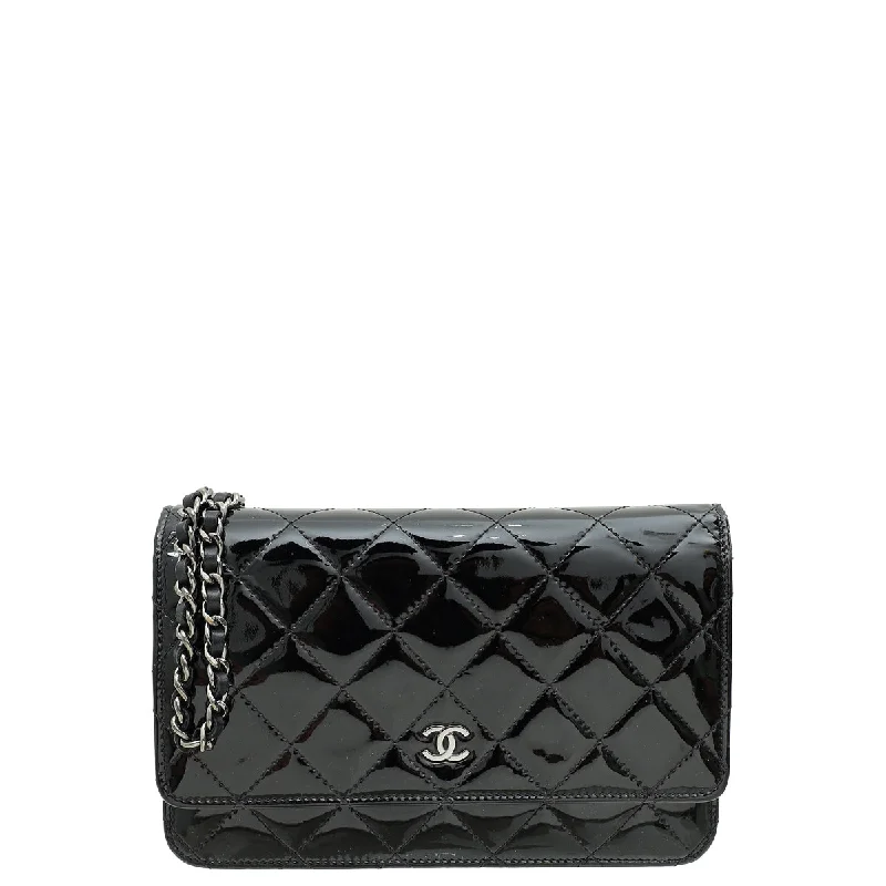 Luxury Seekers Chanel Black CC Classic Wallet On Chain