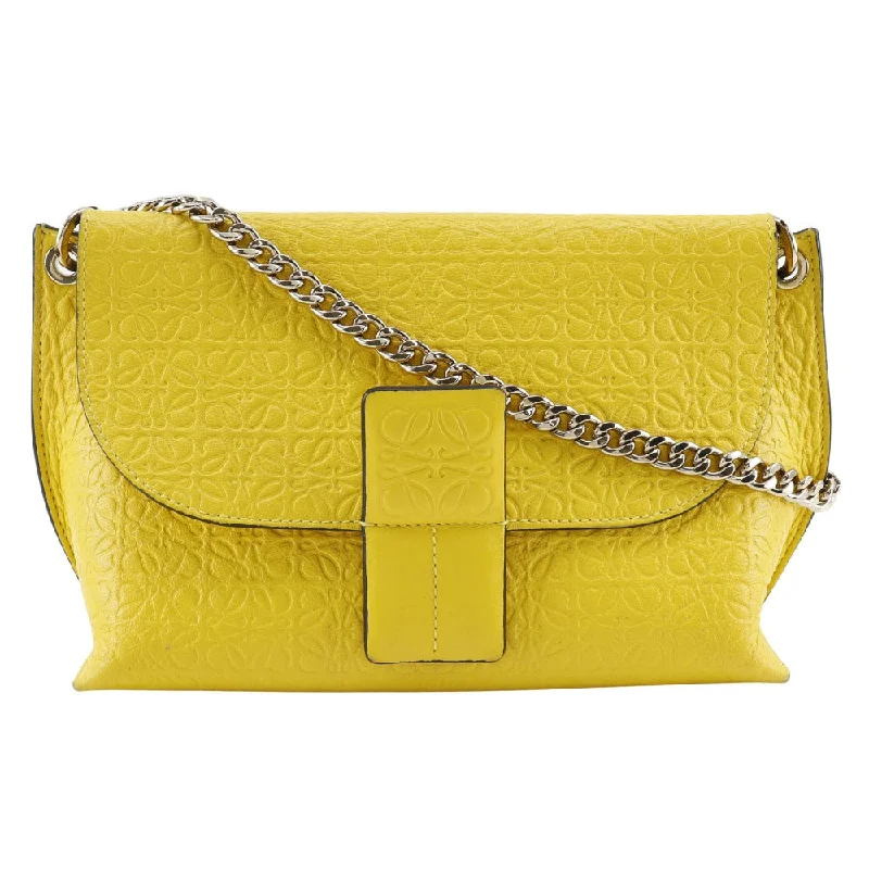 Unleash Your Fashion Loewe Avenue Shoulder Bag Calf Leather