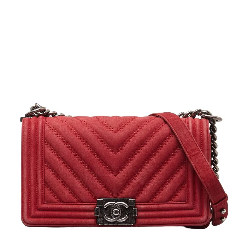 Trendy Pulse Chanel Boy V-Stitch Chain Shoulder Bag Red