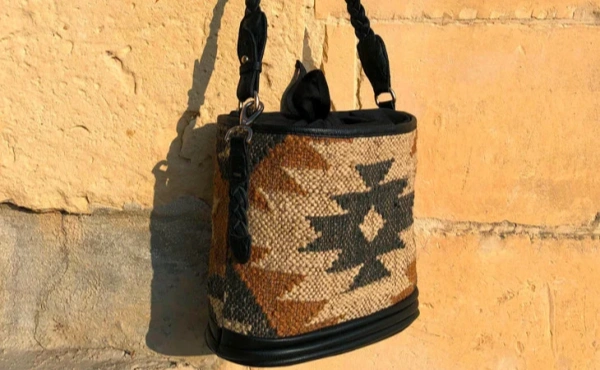 Crossbody Bags