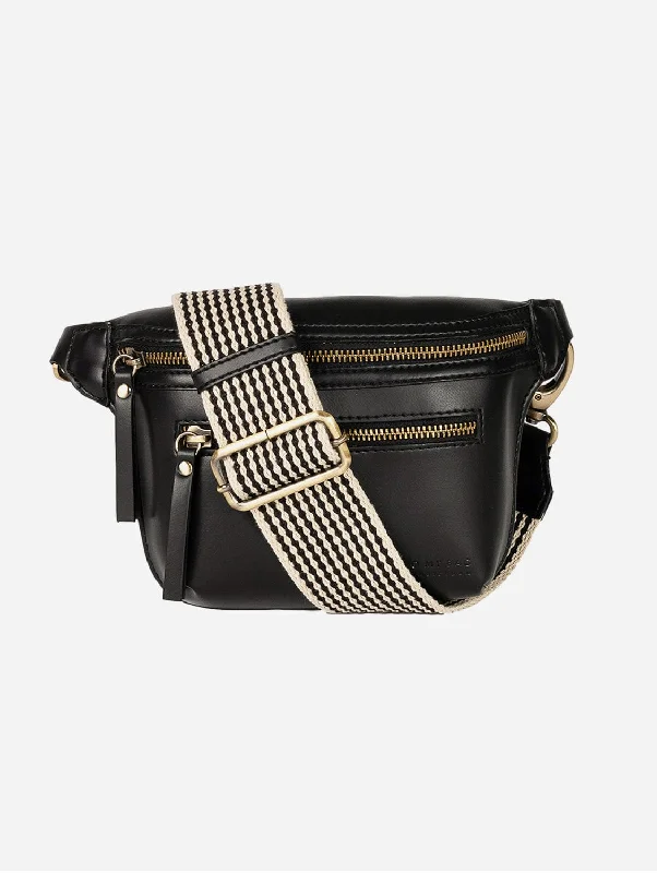 Flash Sale Starts Beck's Apple Leather Vegan Bum Bag | Black