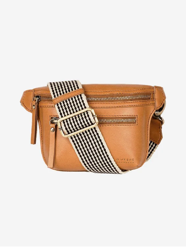Discover Now Beck's Apple Leather Vegan Bum Bag | Cognac