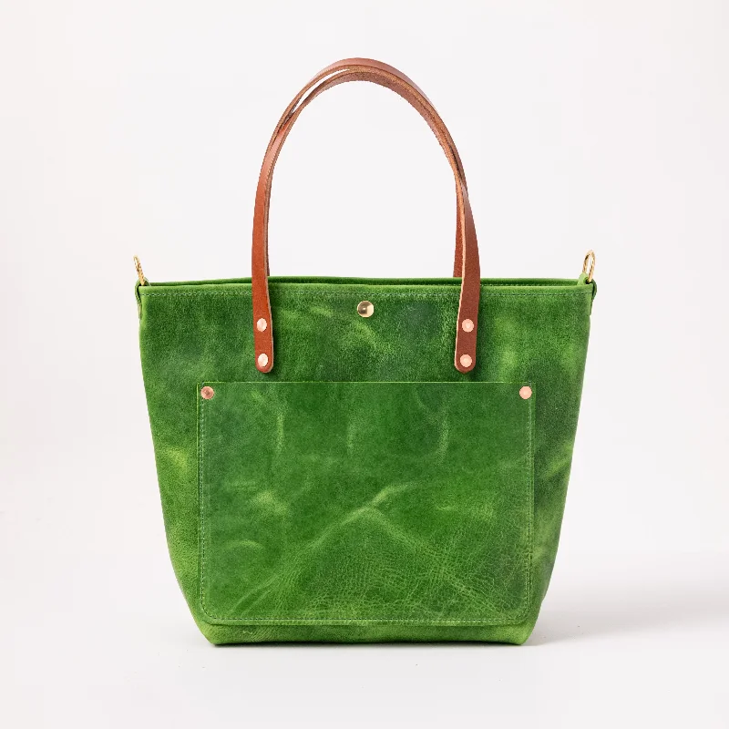 Sleek And Seasonal Sale Bags Fern Kodiak Travel Tote