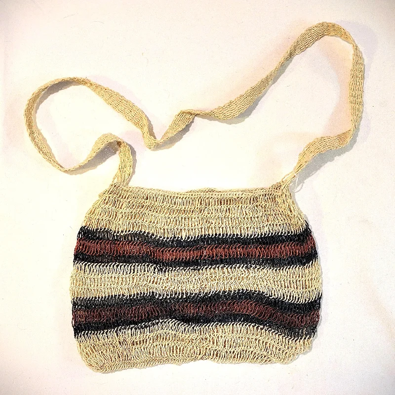 White black and maroon - small (13 x 9.25")