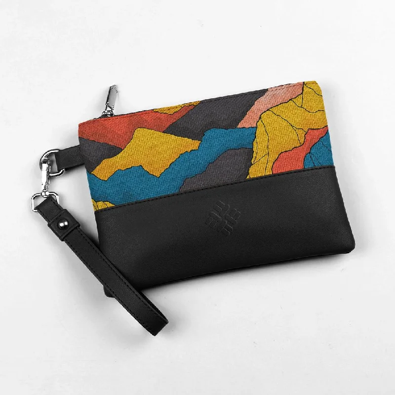 Black Toiletry Pouch Mountain