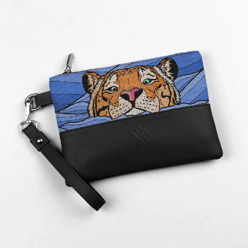 Black Toiletry Pouch Sea Tiger