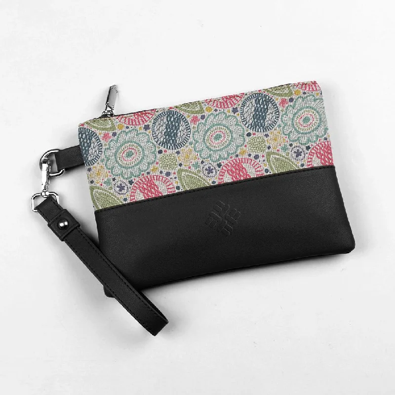 Black Toiletry Pouch Summer Mess