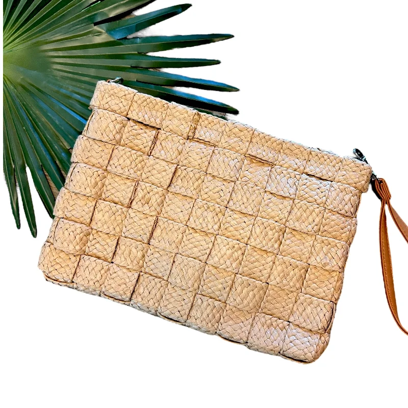 Braided Straw Clutch in khaki