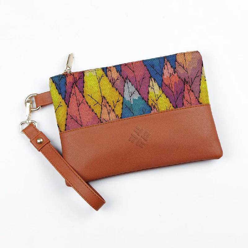 Toiletry Pouch The colorful woodland