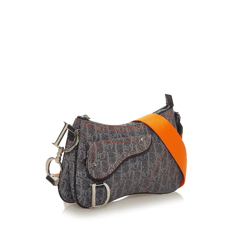 Luxury Bags With Premium Materials And Craftsmanship Dior Dior Oblique Canvas Saddle Crossbody Bag (SHG-27571)