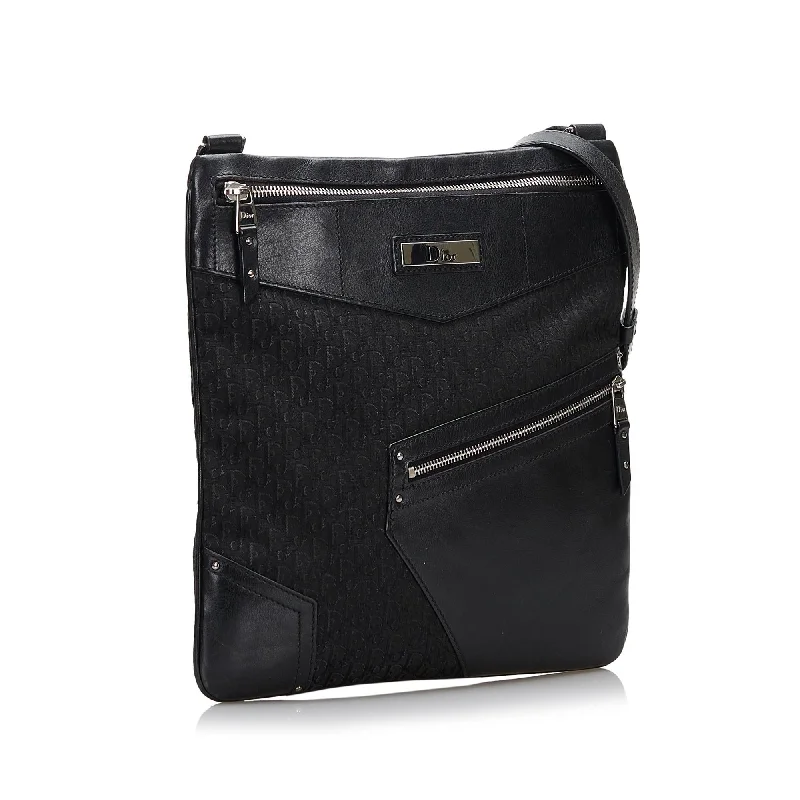 Glamorous Bags For Evening Events And Parties Dior Diorissimo Jean Pocket Crossbody Bag (SHG-xHzXcx)