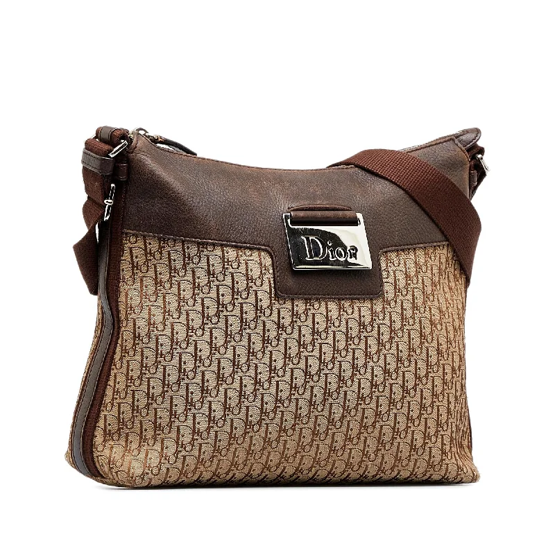 Festival Bags For Concerts And Events Dior Diorissimo Street Chic Crossbody Bag (SHG-BKAEuW)