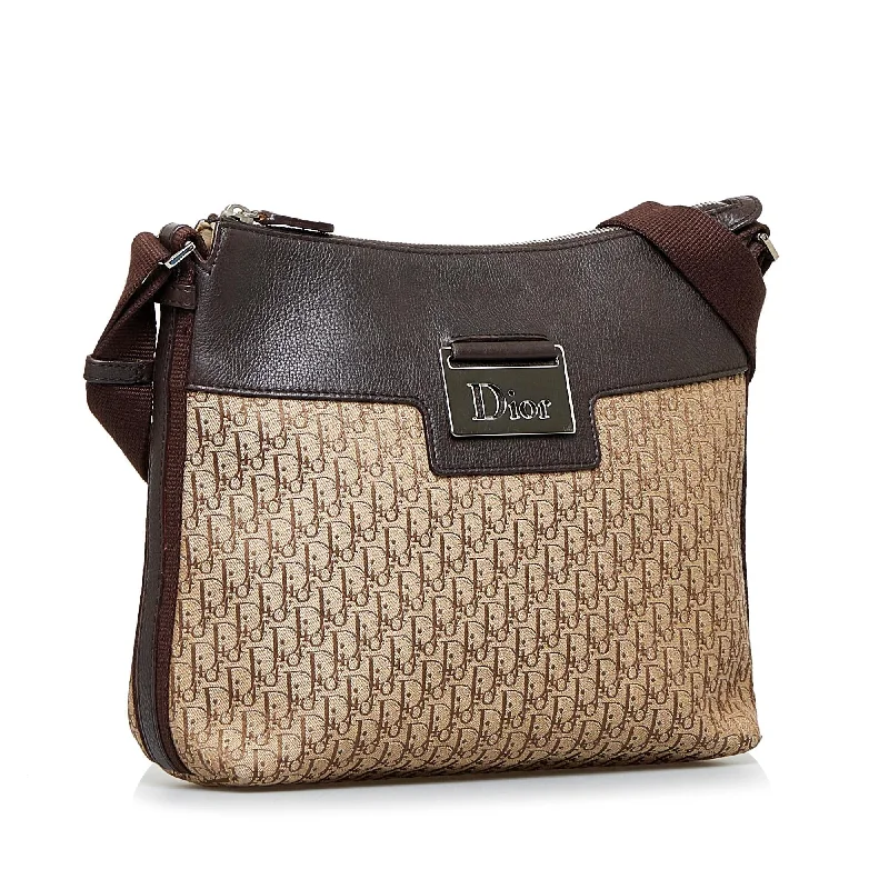 Bags For Sporty And Athletic Styles Dior Diorissimo Street Chic Crossbody Bag (SHG-OPdSW1)