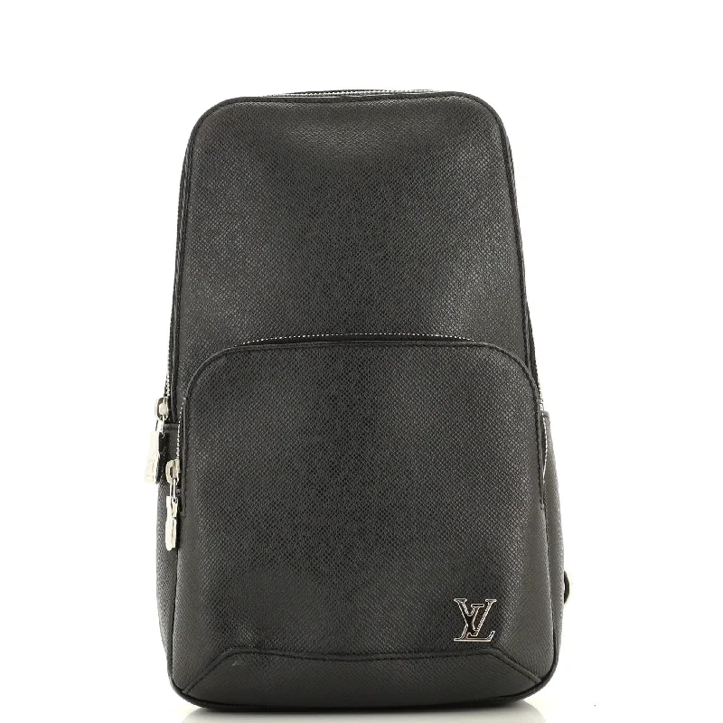 Urban Bags For City Life And Streetwear Fashion Avenue Sling Bag Taiga Leather