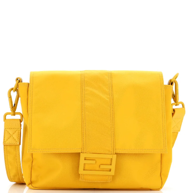 Stylish Bags With Discounts Baguette Flap Messenger Bag Nylon Medium