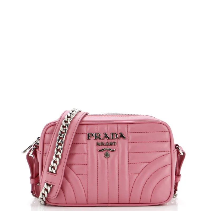 Luxurious But Budget-Friendly Bags Camera Bag Diagramme Quilted Leather Mini