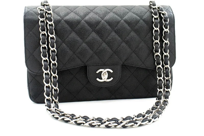 Chanel Double Flap Leather Shoulder Bag (Pre-Owned)