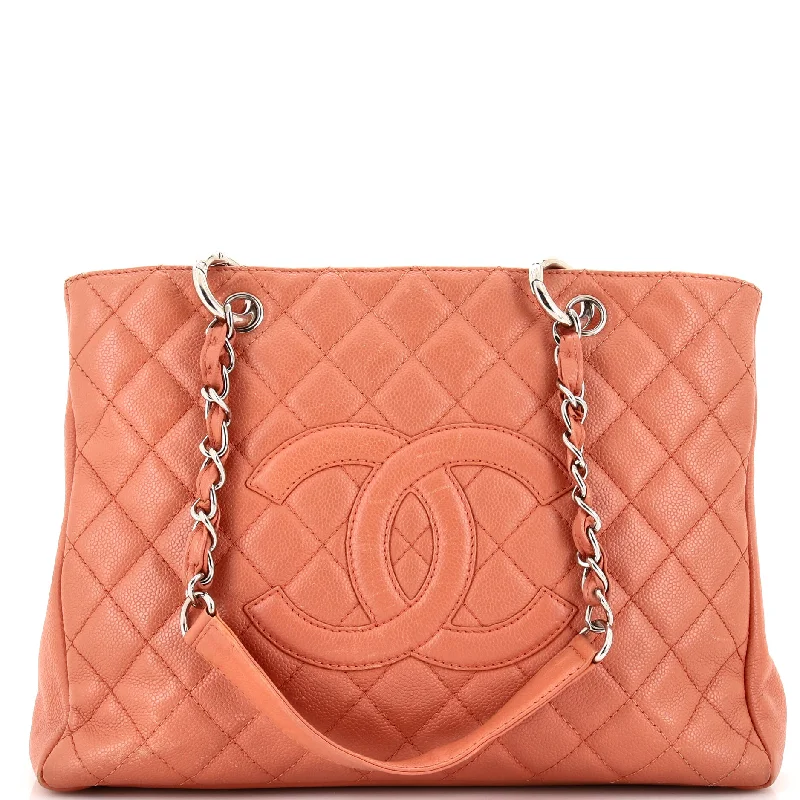 Chic And Edgy Grand Shopping Tote Quilted Caviar