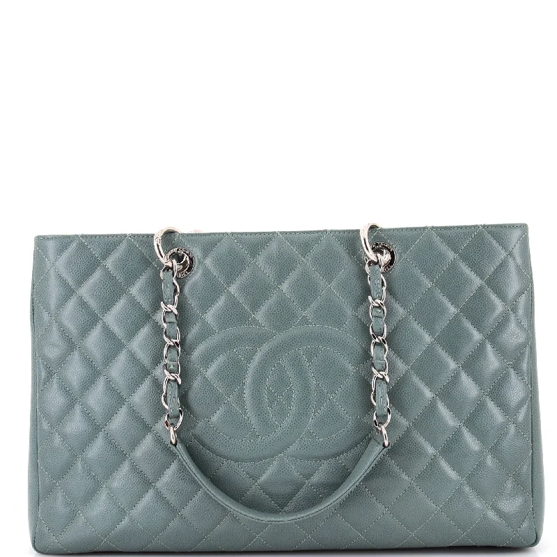 Sporty Fashion Offers Grand Shopping Tote Quilted Caviar XL
